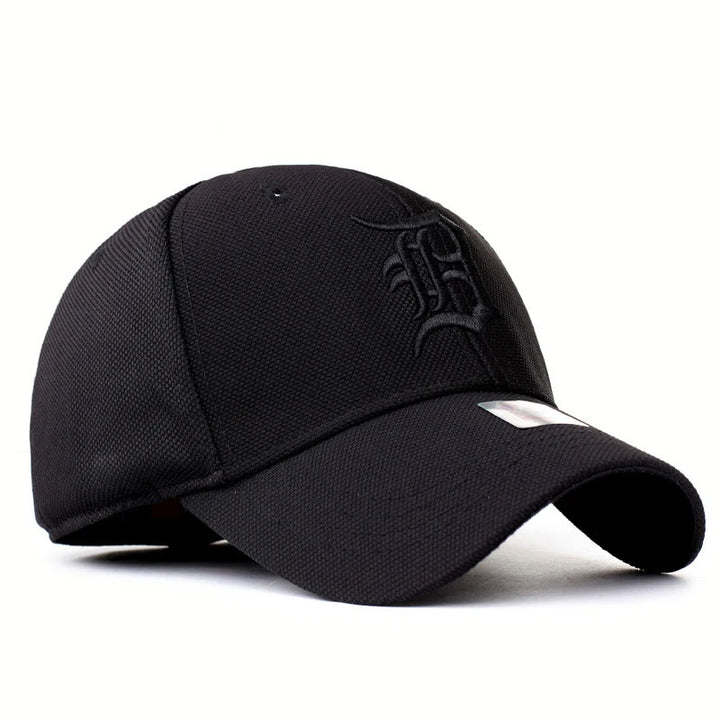 Black Fitted Closed Full Baseball Cap