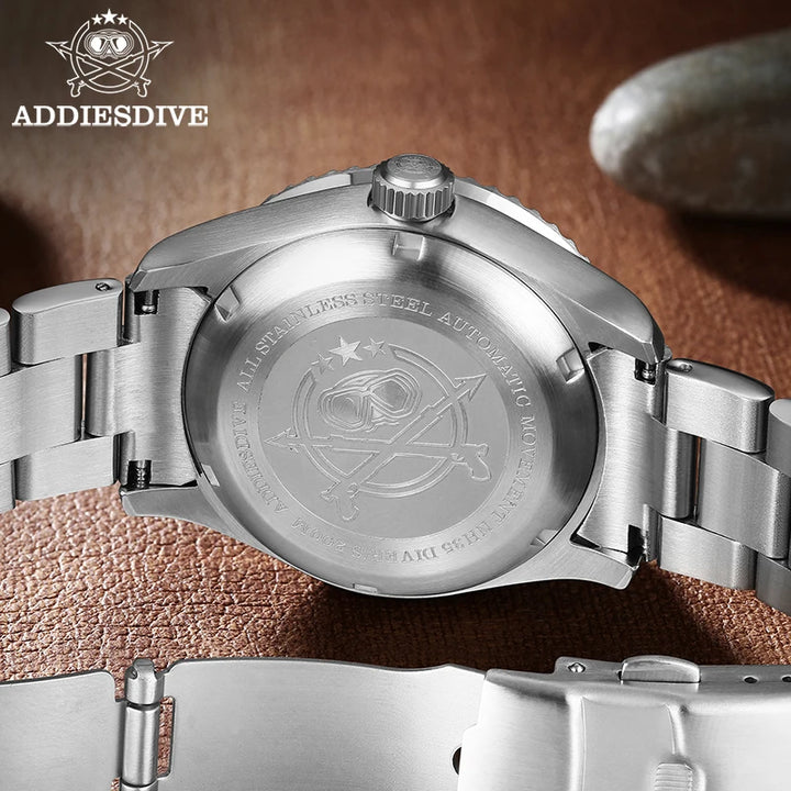 "Dive Into Style: AddiesDive Leather Watch! ⌚🌟"